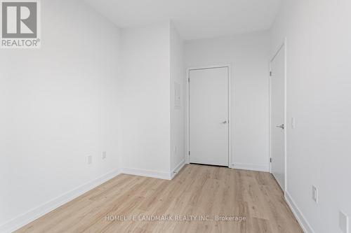 2612 - 395 Square One Drive, Mississauga, ON - Indoor Photo Showing Other Room