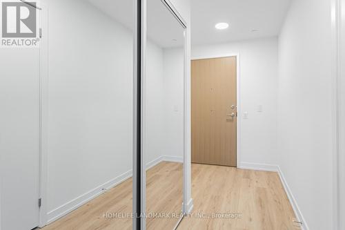 2612 - 395 Square One Drive, Mississauga, ON - Indoor Photo Showing Other Room