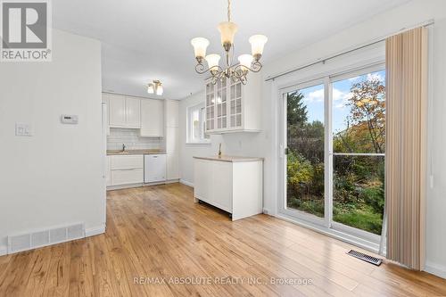 16 Melanie Crescent, Ottawa, ON - Indoor Photo Showing Other Room