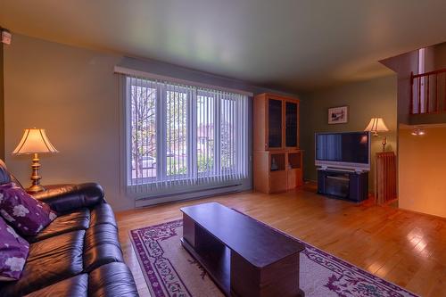 Salon - 7240 Rue Turner, Brossard, QC - Indoor Photo Showing Living Room