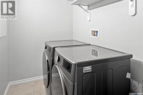 102 318 108Th Street, Saskatoon, SK - Indoor Photo Showing Laundry Room