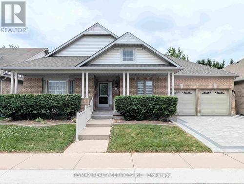 3 TUSCANY LANE  Brampton, ON L6R 1W5