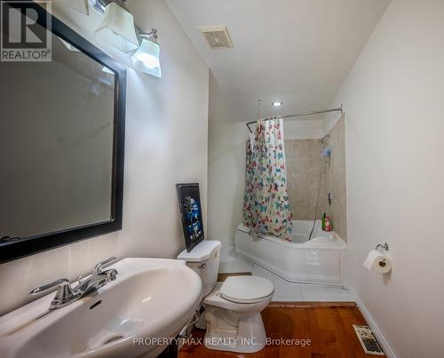 2086 Solina Road, Clarington, ON - Indoor Photo Showing Bathroom