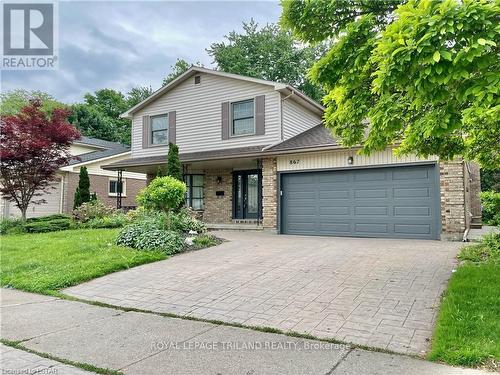 Main Level & Second Floor - 867 Viscount Road S, London South (South N), ON 
