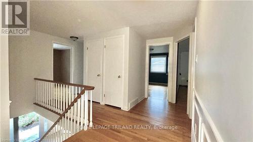 Main Level & Second Floor - 867 Viscount Road S, London South (South N), ON 