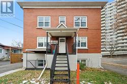 6 - 64 GENEST STREET  Ottawa, ON K1L 7Z2