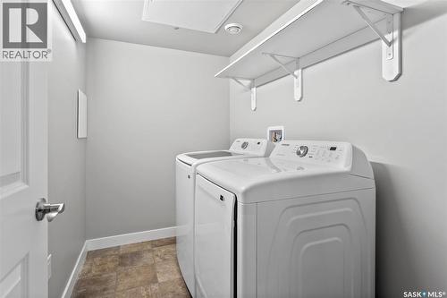 202 318 108Th Street W, Saskatoon, SK - Indoor Photo Showing Laundry Room
