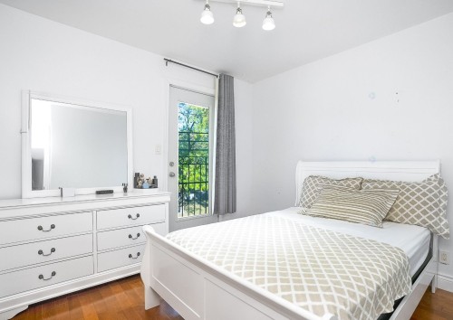 Chambre à coucher - 2142 Rue Du Havre, Montréal (Ville-Marie), QC - Indoor Photo Showing Bedroom