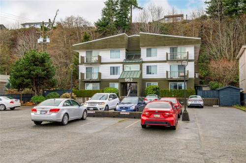 105-962 Island Hwy South, Campbell River, BC - Outdoor