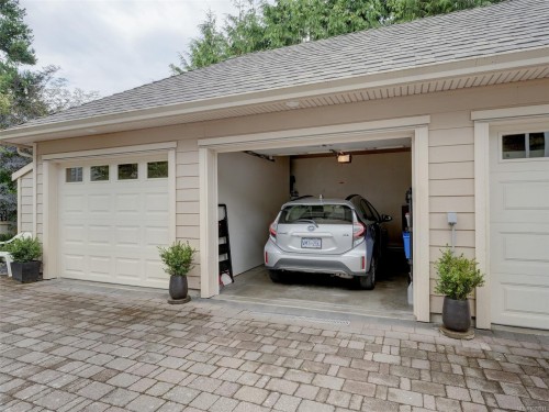 4-209 Superior St, Victoria, BC 