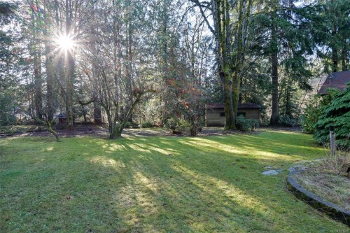 5742 Menzies Rd, Duncan, BC 