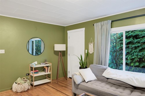 5742 Menzies Rd, Duncan, BC 