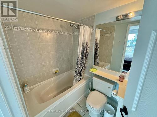 2003 - 7 Lorraine Drive, Toronto, ON - Indoor Photo Showing Bathroom