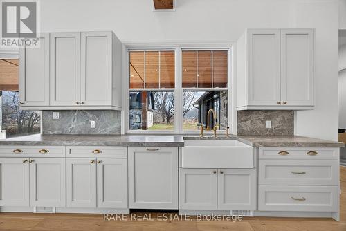 1109 2Nd Line, Innisfil, ON - Indoor Photo Showing Kitchen With Double Sink