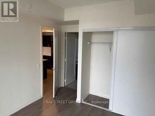 417 - 8960 Jane Street, Vaughan, ON - Indoor Photo Showing Other Room