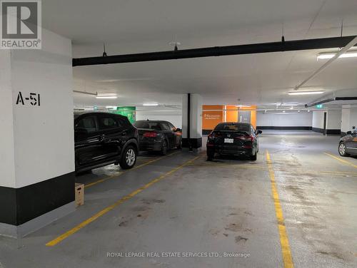 2007 - 1285 Dupont Street, Toronto, ON - Indoor Photo Showing Garage