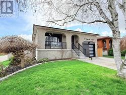 70 TAYMALL STREET  Hamilton (Templemead), ON L8W 2A1