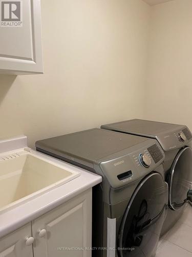 221 Etheridge Avenue N, Milton, ON - Indoor Photo Showing Laundry Room