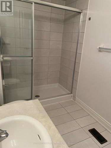 221 Etheridge Avenue N, Milton, ON - Indoor Photo Showing Bathroom