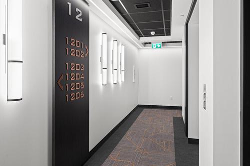 Corridor - 1202-2835 Av. Du Cosmodôme, Laval (Chomedey), QC - Indoor Photo Showing Other Room