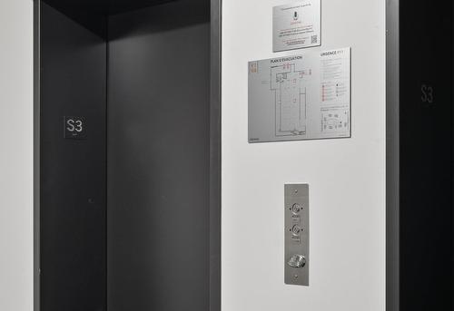 Ascenseur - 1202-2835 Av. Du Cosmodôme, Laval (Chomedey), QC -  Photo Showing Other Room