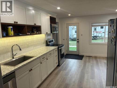 314 Main Street E, Langham, SK - Indoor Photo Showing Kitchen