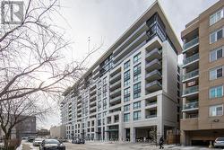 8 TRENT AVENUE  Toronto, ON M4C 0A6