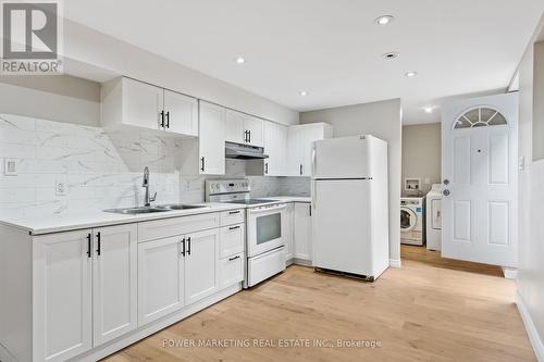 3 Newbury Crescent, Brampton (Westgate), ON - Indoor Photo Showing Kitchen With Double Sink
