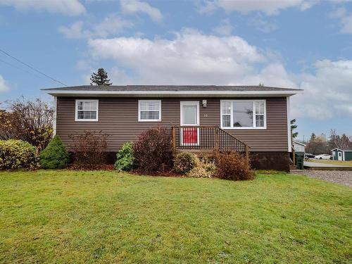 10 Sheridan Drive  Sydney River, NS B1K 3K2