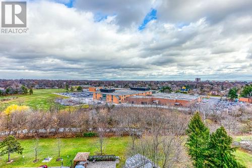 902 - 5080 Pinedale Avenue, Burlington, ON - Outdoor With View
