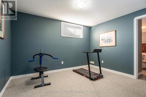 383 Parrott Place, Woodstock, ON - Indoor Photo Showing Gym Room