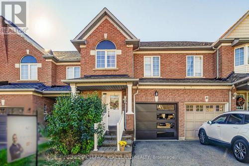 14 OGLEVIE DRIVE  Whitby, ON L1R 2Y4