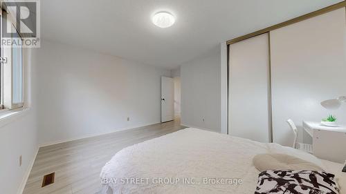 41 Huntsmill Boulevard, Toronto, ON - Indoor Photo Showing Bedroom
