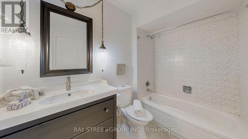 41 Huntsmill Boulevard, Toronto, ON - Indoor Photo Showing Bathroom