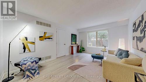 41 Huntsmill Boulevard, Toronto, ON - Indoor Photo Showing Other Room