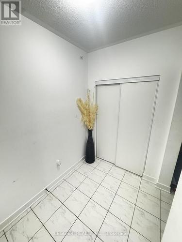 615 - 4 Spice Way, Barrie, ON - Indoor Photo Showing Other Room