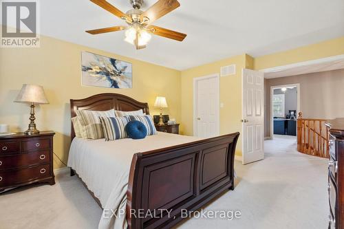 22 - 130 Robert Street, Milton, ON - Indoor Photo Showing Bedroom