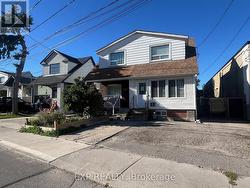 1126 ROSELAWN AVENUE  Toronto, ON M6B 1C4