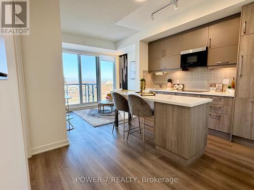 1308 - 292 Verdale Crossing, Markham, ON - Indoor Photo Showing Kitchen With Upgraded Kitchen