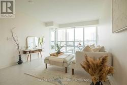 1209 - 25 LOWER SIMCOE STREET  Toronto, ON M5J 3A1