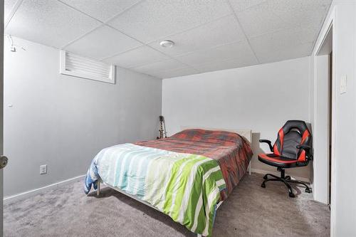 47 Hershey St, Winnipeg, MB 