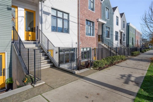 11-230 Wilson St, Victoria, BC 
