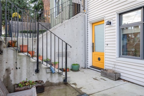 11-230 Wilson St, Victoria, BC 