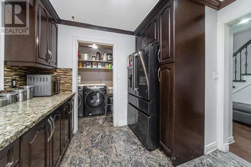 24 Jay Street, Brampton, ON - Indoor