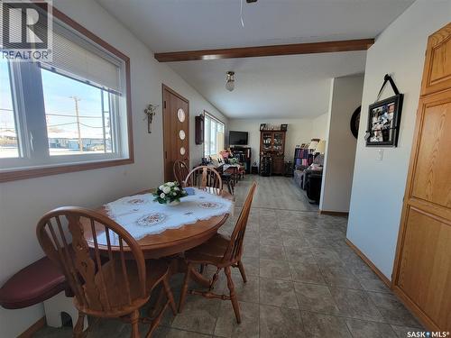 4920 Express Avenue, Macklin, SK - Indoor Photo Showing Dining Room