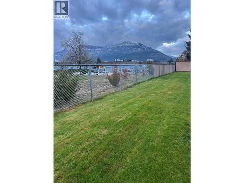 Covered Sun room - 501 Kildonan Avenue Unit# 11, Enderby, BC - Outdoor With Exterior