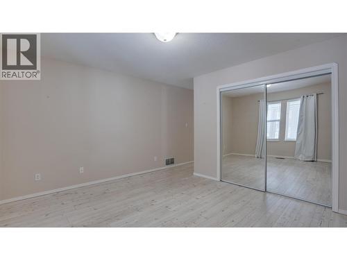 501 Kildonan Avenue Unit# 11, Enderby, BC - Indoor Photo Showing Other Room