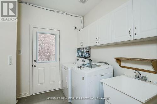 2002 Cocklin Crescent, Oshawa, ON - Indoor Photo Showing Laundry Room
