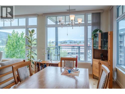 3301 Skaha Lake Road Unit# 406, Penticton, BC - Indoor Photo Showing Dining Room