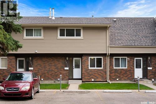 3814 Castle Road, Regina, SK - Outdoor